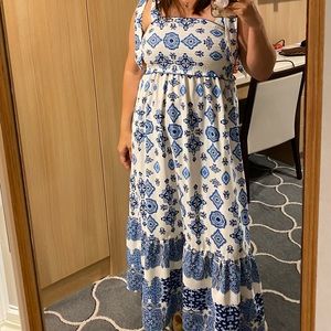 Beautiful Santorini dress BOUTIQUE POSH EDITION